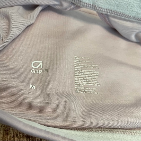 Gap Fit Lavender Cross Back Sports Bra - Picture 3 of 4